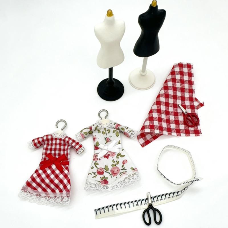 طقم واحد من رف ملابس على شكل ج - مراجعة Sewing Kit وسعره