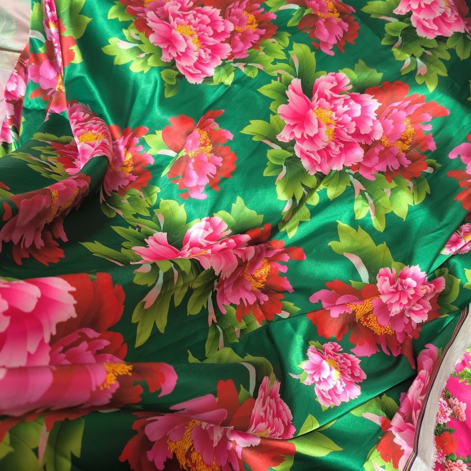 الأزهار طباعة خلات نسيج الساتا - مراجعة Textile For Sewing وسعره